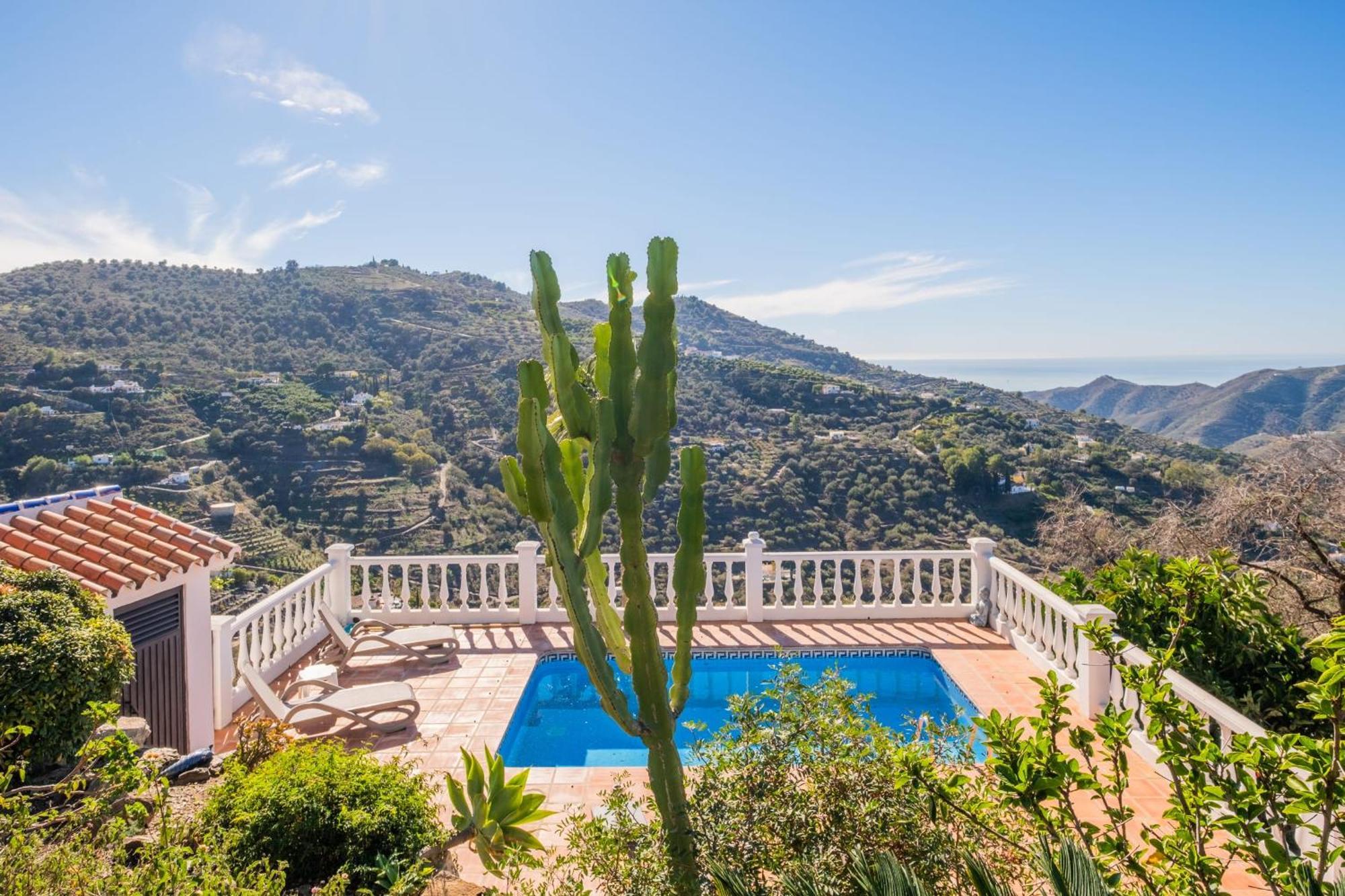 Casa La Siesta Villa With Magical View Own Pool Malaga Bagian luar foto